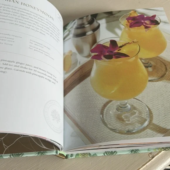 The White Lotus Official Cocktail Collection Book. NEW - Picture 8 of 11
